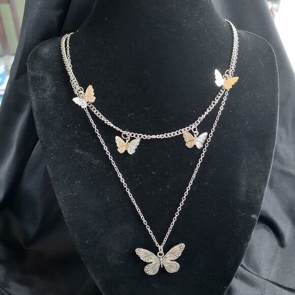 SILVER LAYERED BUTTERFLY NECKLACE  - Picture 6 of 11